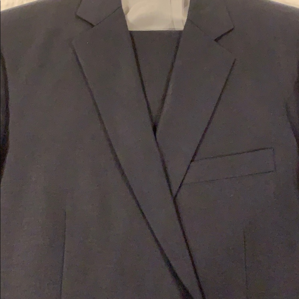 Men’s linen suit